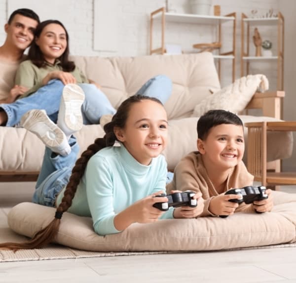 Kids gaming Kids gaming with high speed Fidium Fiber internet